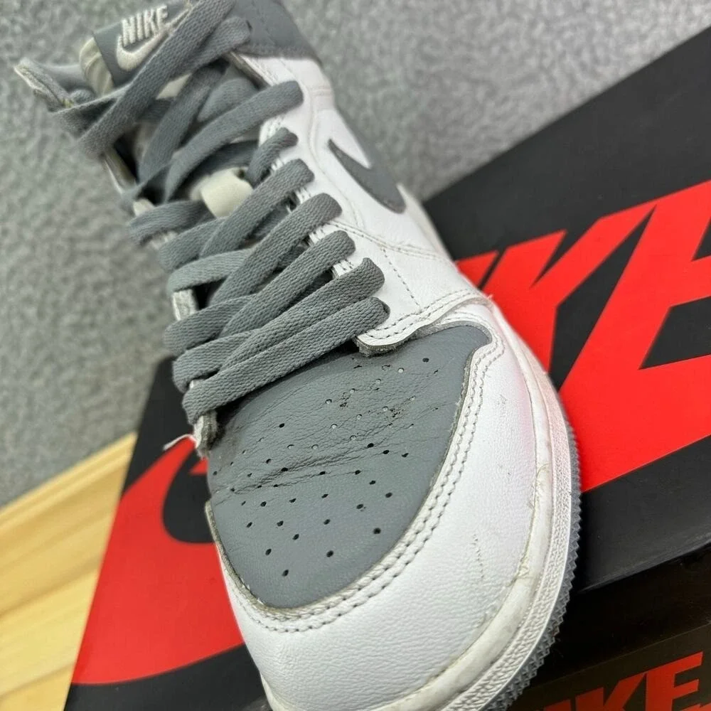 Nike Air Jordan 1‎ Retro High OG GS 2022 Gray White Men's Size 6.5 Sneakers